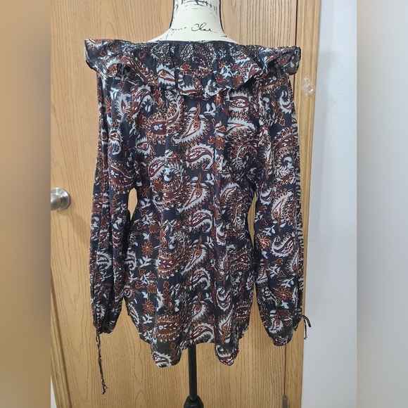 Cleobella Boho Sustainable Paisley Print Ruffle Collar Button Up Top - Picture 3 of 4